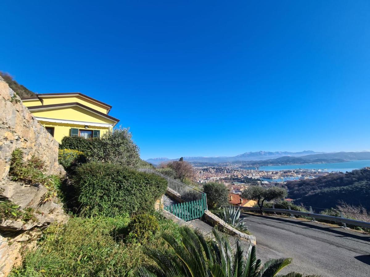 Agriturismo La Pietra 1 E La Pietra 2 La Spezia Luaran gambar