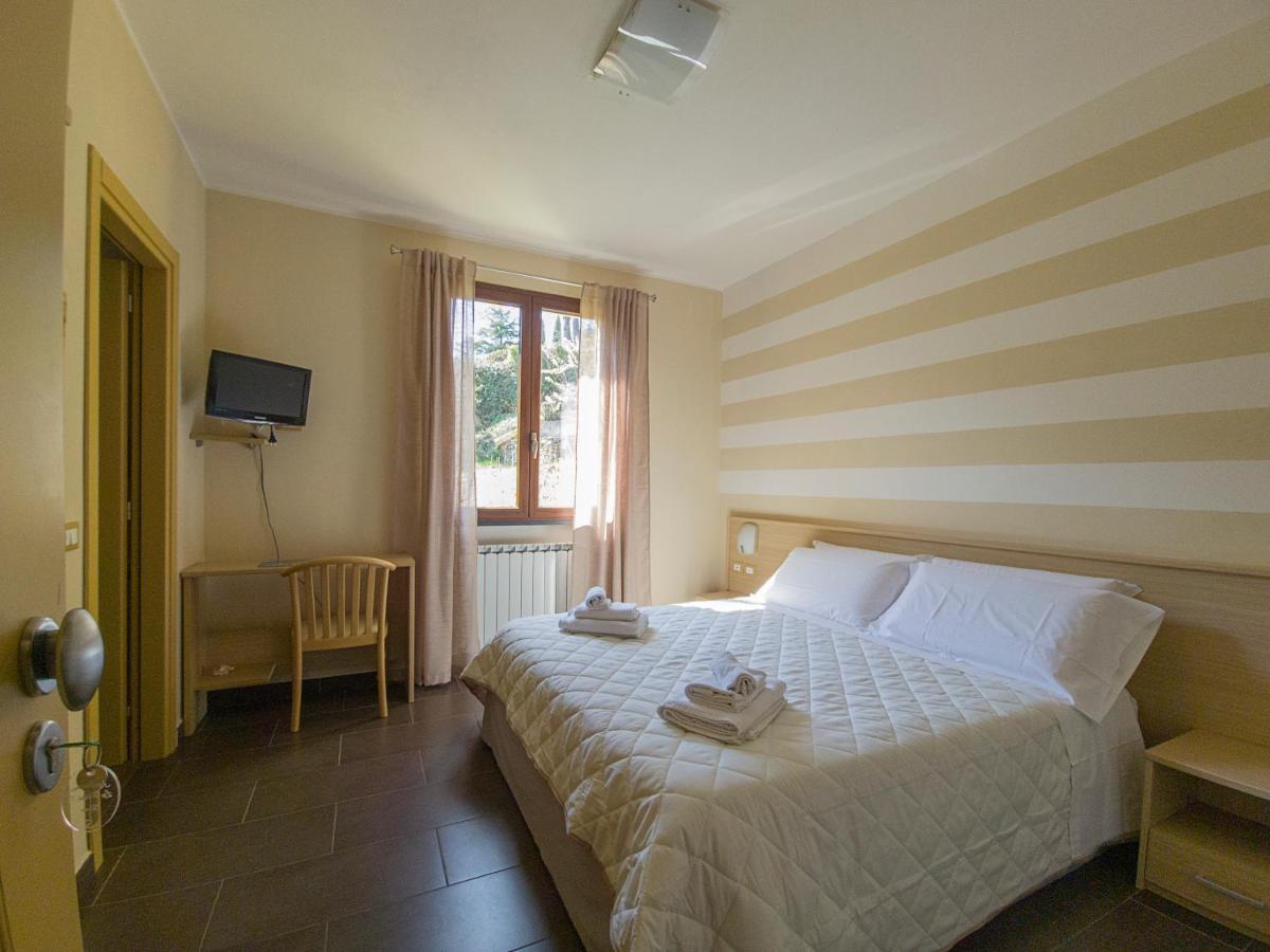 Agriturismo La Pietra 1 E La Pietra 2 La Spezia Luaran gambar